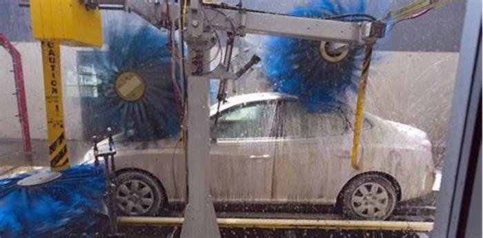 Can You Take Your Electric Vehicle Through an Automatic Car Wash