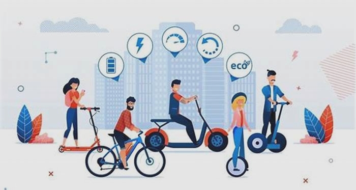 Comparing Electric Scooters and Motorcycles for Urban Mobility