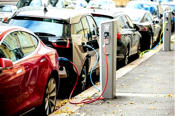 Is insurance on an electric car cheaper?