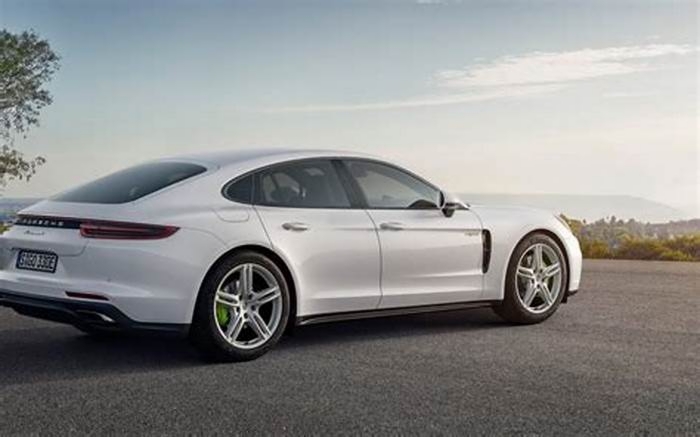 Porsche Panamera EV: Electric Power and Luxury in a Grand Tourer