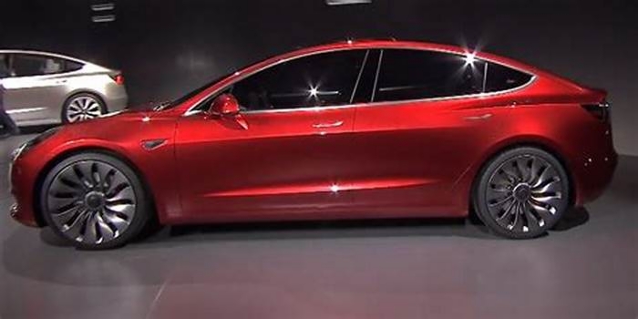 Why are Tesla Model 3 so cheap width